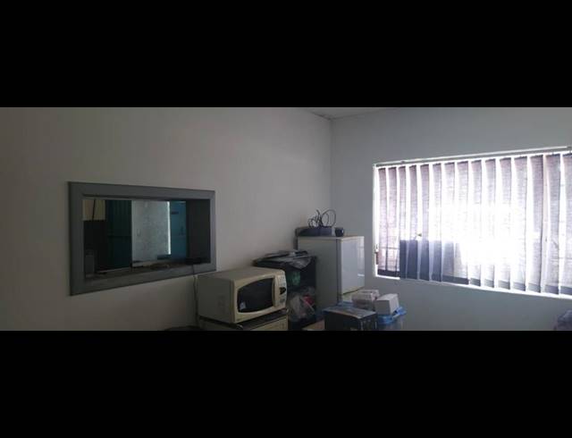 INDUSTRIAL PROPERTY TO RENT IN STIKLAND INDUSTRIAL